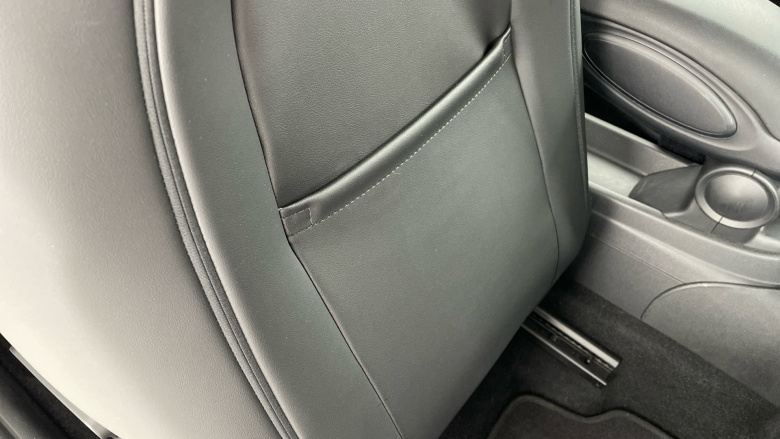 MINI Hatchback 135kW Cooper S Level 2 33kWh 3dr Auto Electric Hatchback